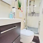 Sants شقة